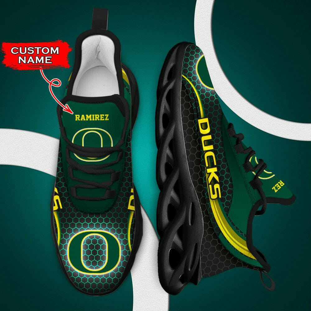NCAA Oregon Ducks Custom Name Black Green Max Soul Shoes V3 Sneakers Store MS0601
